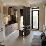 Apartment Solid *