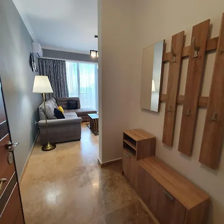 Solid Appartement Mamaia